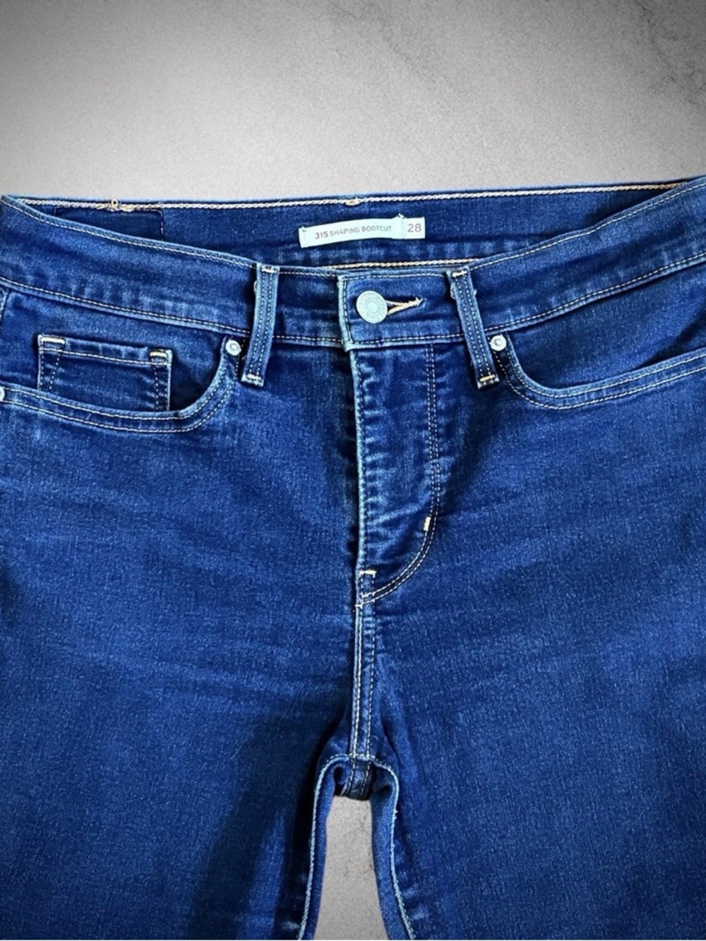 Levi’s 315 Shaping Bootcut Dark Wash Blue Jean Denim Size 28 Y2K 90s Western EUC - Picture 2 of 12